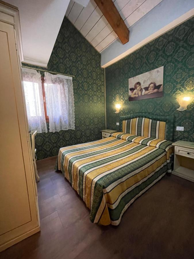 Residenza La Campana Pensión