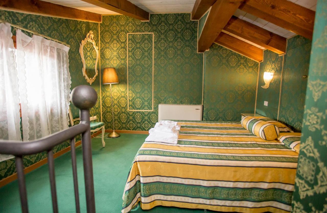 Pensión Residenza La Campana Venecia